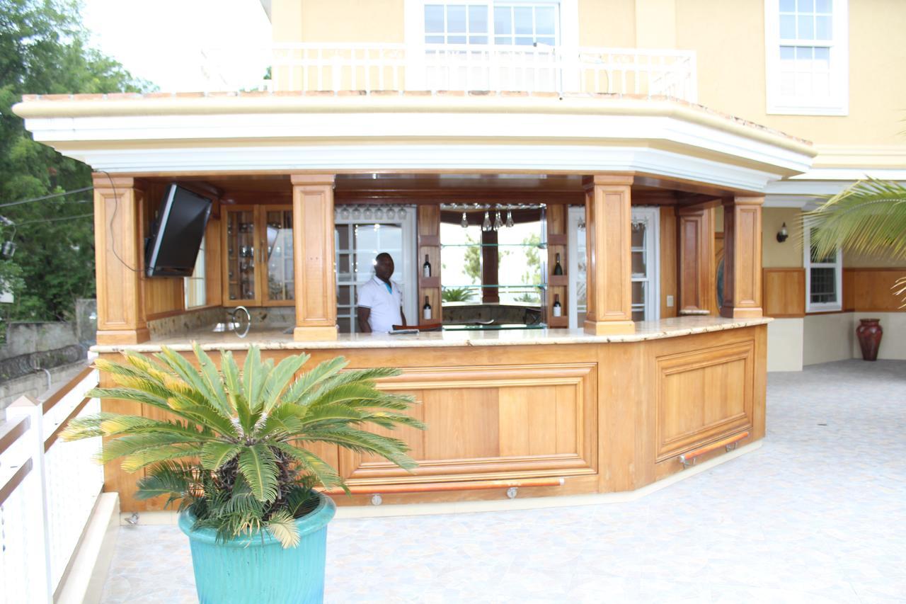 Lebon Hotel Musseau Buitenkant foto